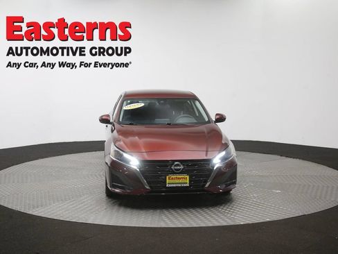 Used 2023 Nissan Altima 2.5 SV FWD image 51