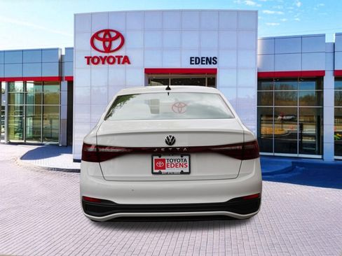 Used 2025 Volkswagen Jetta S FWD image 4