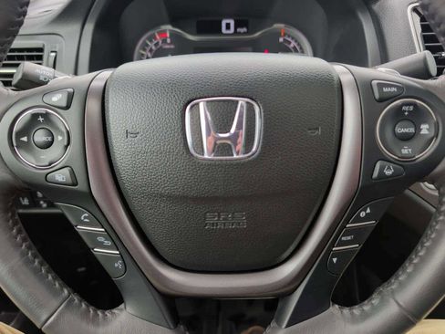 Used 2022 Honda Ridgeline RTL image 11