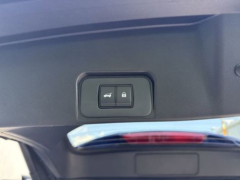 New 2026 Nissan Rogue SV FWD image 13