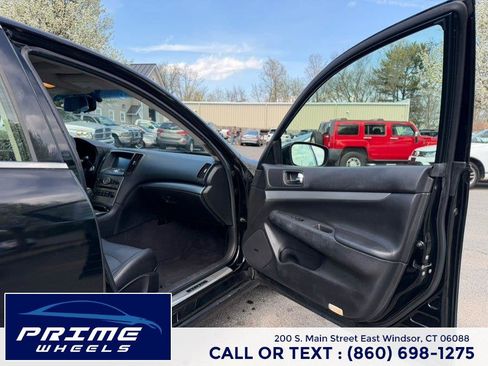 Used 2013 INFINITI G37 x Sedan w/ Premium Pkg image 16