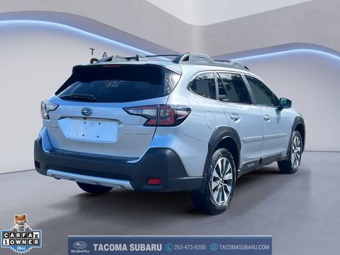 Used 2025 Subaru Outback Limited AWD/4WD image 5