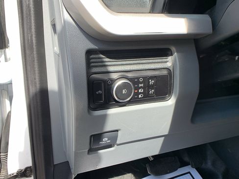 Used 2023 Ford F250 XL w/ XL Chrome Package image 14