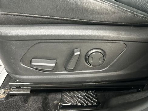 Used 2023 Hyundai Tucson Limited image 10