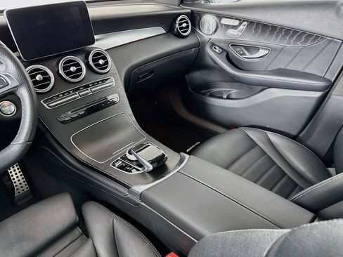 Used 2018 Mercedes-Benz GLC 300 4MATIC image 23