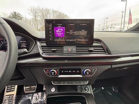 Used 2024 Audi SQ5 Premium Plus w/ Premium Plus Package image 15