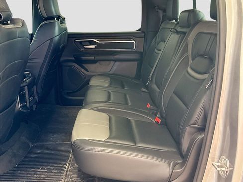 Used 2022 RAM 1500 Big Horn AWD/4WD image 5