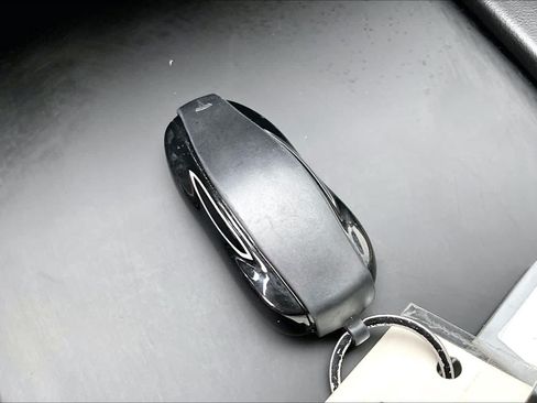 Used 2017 Tesla Model S 75D AWD/4WD image 14