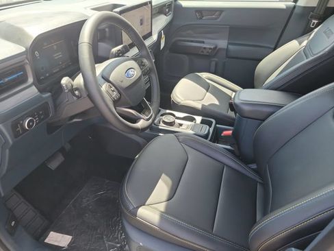 New 2025 Ford Maverick Lobo AWD/4WD image 18