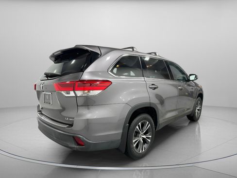 Used 2019 Toyota Highlander Plus image 5
