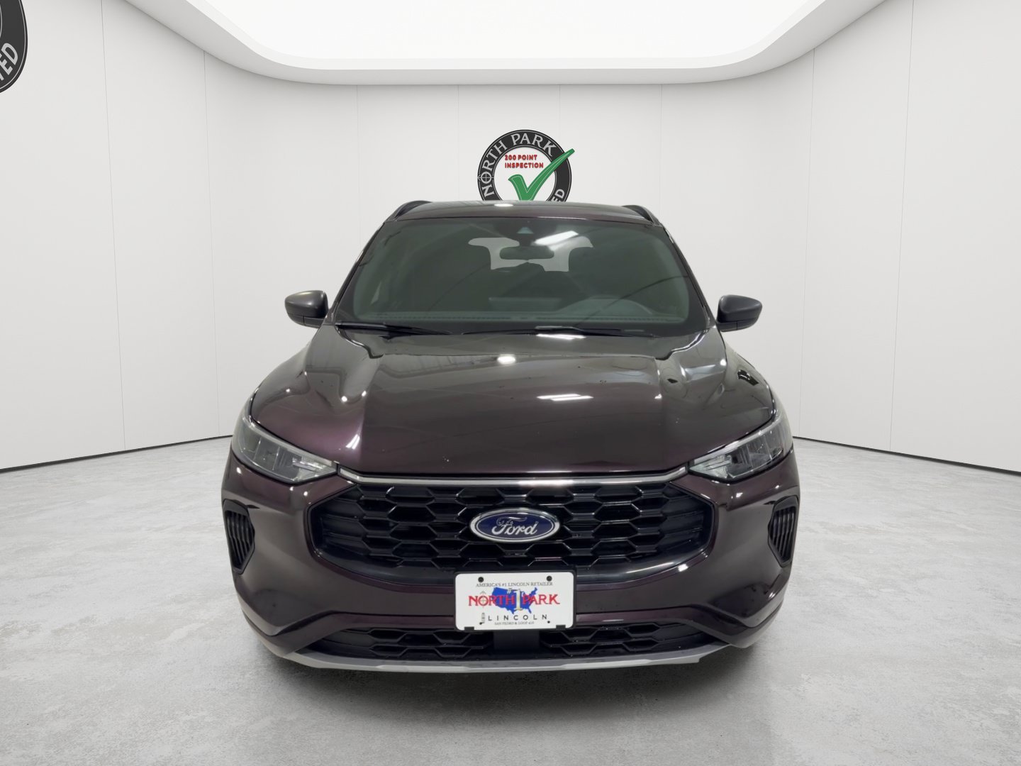 Used 2023 Ford Escape ST-Line w/ Tech Pack #1 FWD image 8