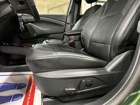 Used 2025 Ford Mustang Mach-E Premium image 14