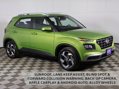 Used 2022 Hyundai Venue SEL w/ Cargo Package