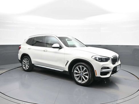 Used 2019 BMW X3 xDrive30i w/ Driving Assistance Package AWD/4WD image 4