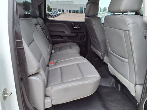 Used 2018 Chevrolet Silverado 1500 W/T RWD image 18