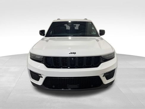Used 2024 Jeep Grand Cherokee Limited w/ Luxury Tech Group II AWD/4WD image 12