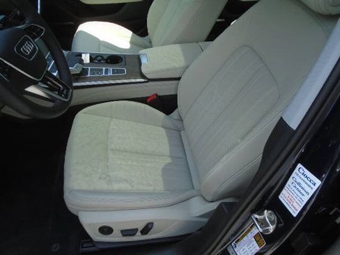 Used 2024 Audi A6 Premium Plus w/ Premium Plus Package AWD/4WD image 10