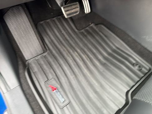 Used 2025 Acura ADX A-Spec image 17