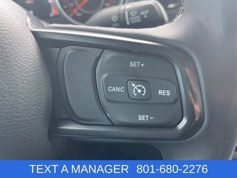 Used 2023 Jeep Gladiator Sport AWD/4WD image 27