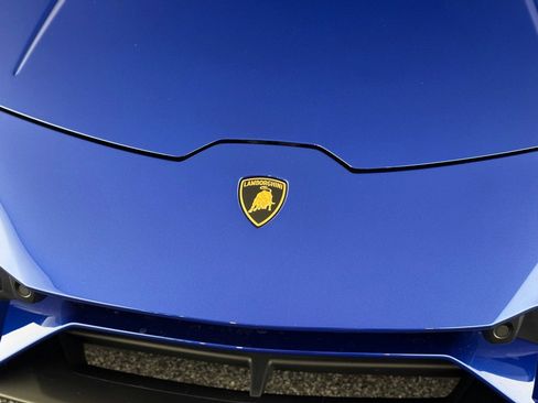 Used 2020 Lamborghini Huracan EVO AWD/4WD image 46
