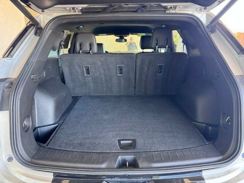 Used 2021 Chevrolet Blazer RS w/ Enhanced Convenience Package FWD image 25