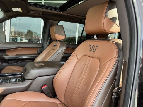 Used 2023 Ford Expedition King Ranch image 22