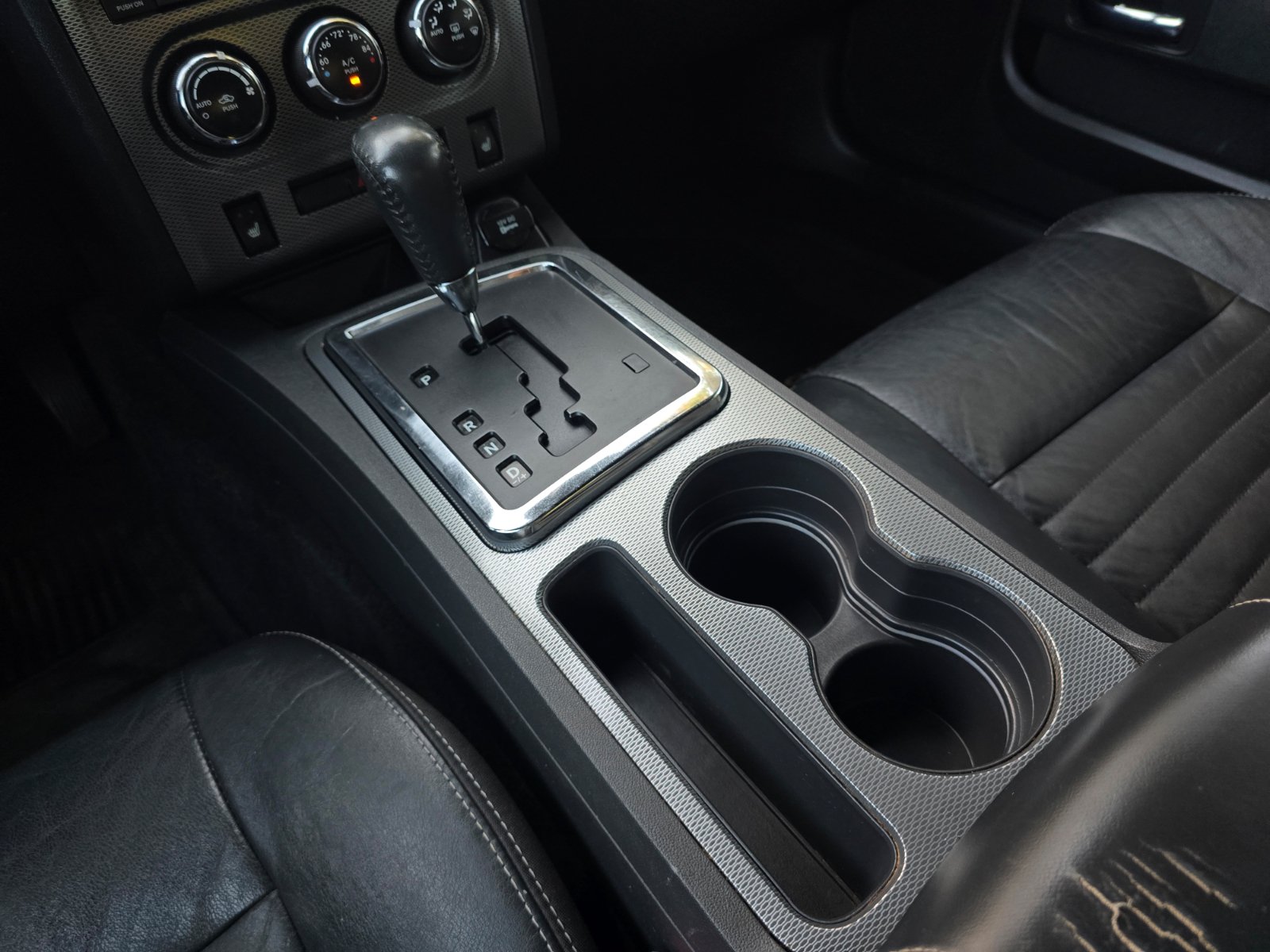 Used 2012 Dodge Challenger R/T RWD image 17