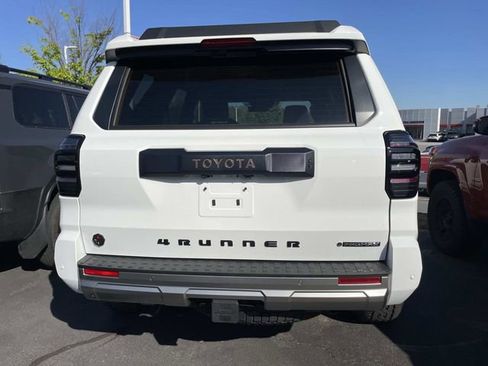 Used 2025 Toyota 4Runner Trailhunter image 3
