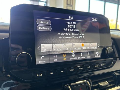 Used 2024 Nissan Pathfinder Platinum w/ Cargo Package image 41