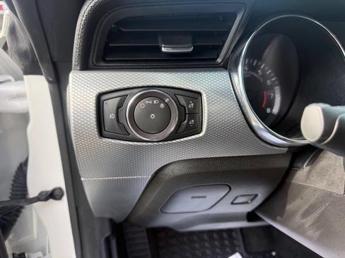 Used 2017 Ford Mustang GT Premium RWD image 18