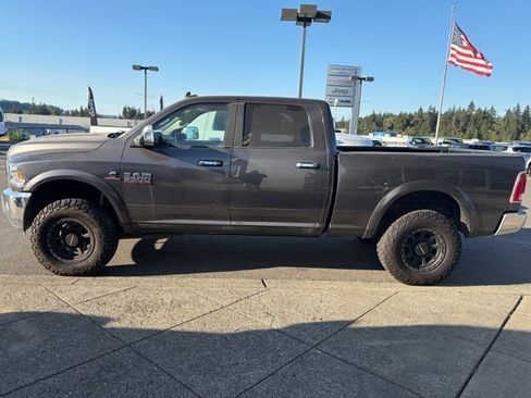 Used 2014 RAM 3500 Laramie AWD/4WD image 5