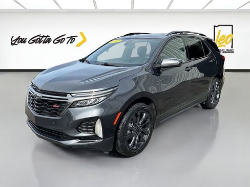 Used 2022 Chevrolet Equinox RS w/ LPO, Floor Liner Package FWD image 1