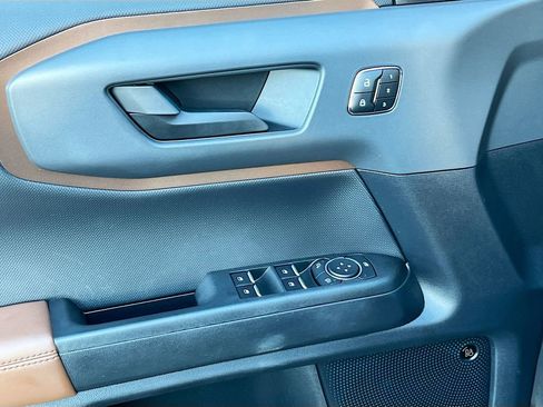 Used 2024 Ford Bronco Sport Outer Banks w/ Tech Package image 18