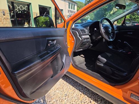 Used 2014 Subaru Crosstrek 2.0i Premium AWD/4WD image 18