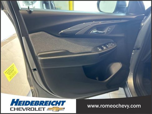 Used 2023 Chevrolet TrailBlazer LS AWD/4WD image 10