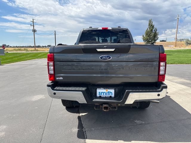 Used 2020 Ford F350 Lariat w/ Chrome Package AWD/4WD image 4