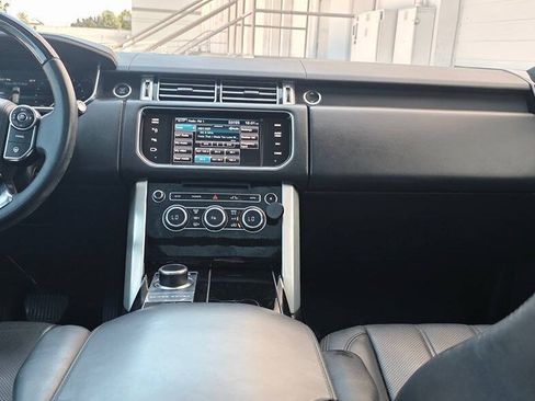 Used 2013 Land Rover Range Rover HSE AWD/4WD image 22