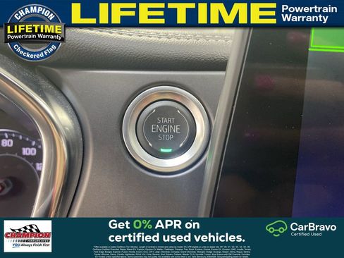 Used 2025 Chevrolet Blazer LT FWD image 17