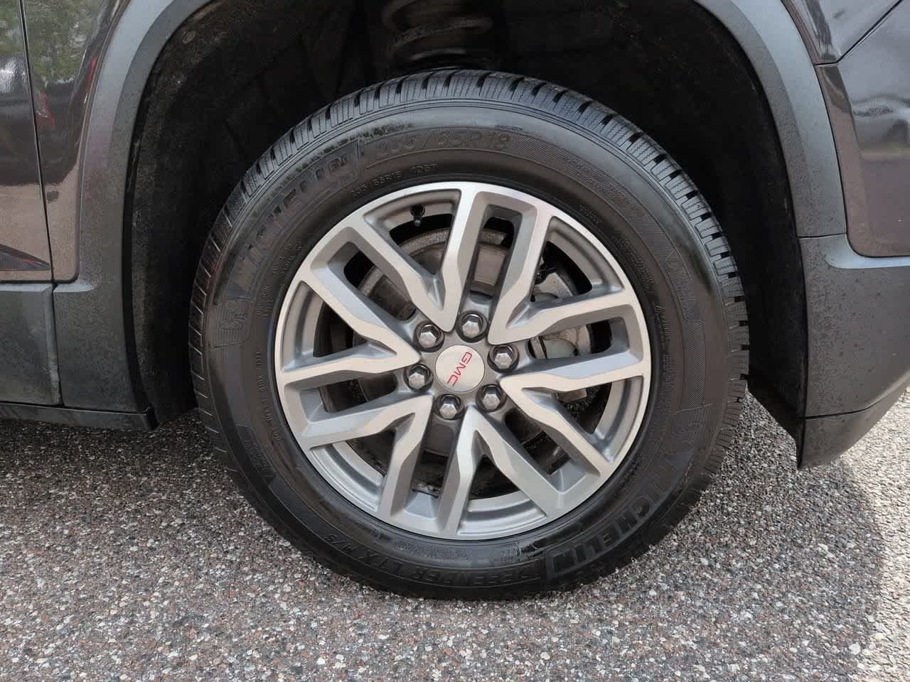 Used 2019 GMC Acadia SLE w/ Driver Alert Package I FWD image 11