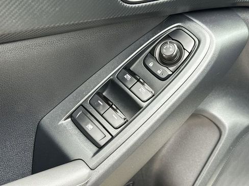 Certified 2025 Subaru Crosstrek 2.0i Premium image 16