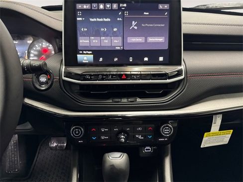 New 2026 Jeep Compass Trailhawk image 5