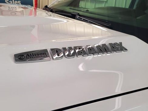 Used 2018 Chevrolet Silverado 3500 LTZ w/ Duramax Plus Package AWD/4WD image 6