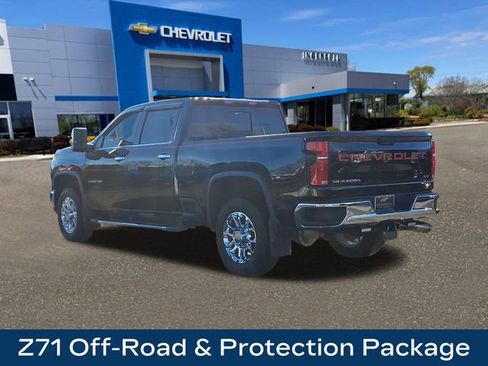 Used 2024 Chevrolet Silverado 3500 LTZ image 6