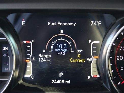 Used 2022 Jeep Gladiator Rubicon w/ Trailer Tow Package image 25