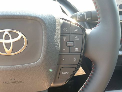 New 2026 Toyota Prius Plug-In Hybrid FWD image 33