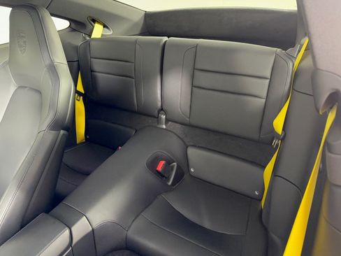 Certified 2024 Porsche 911 Carrera 4 AWD/4WD image 25