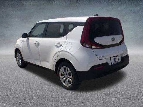 Used 2020 Kia Soul LX image 24