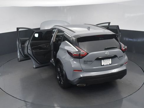 Used 2024 Nissan Murano SV w/ SV Midnight Edition Package image 23