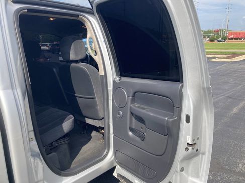 Used 2004 Dodge Ram 2500 Truck SLT w/ Trailer Tow Group image 19