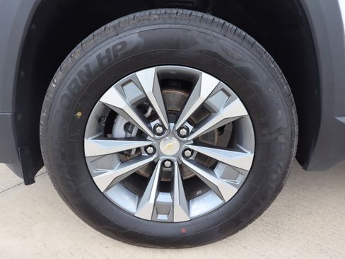 Used 2025 Chevrolet Equinox LT w/ Convenience Package II AWD/4WD image 27